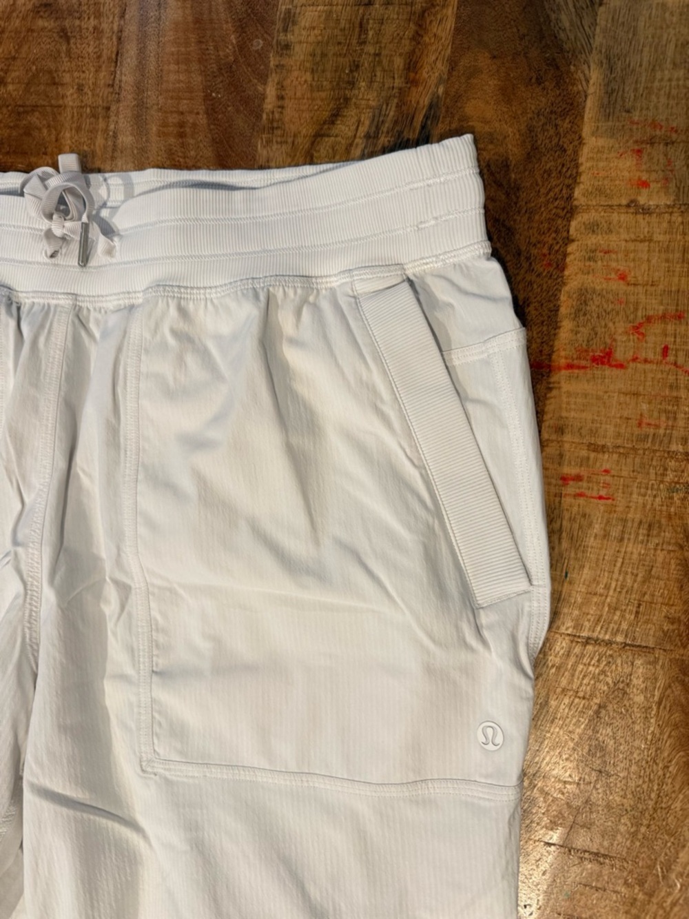 Lululemon Dance Studio Relaxed-Fit Mid-Rise Cargo Pant Size Large - Picture 8 of 14
